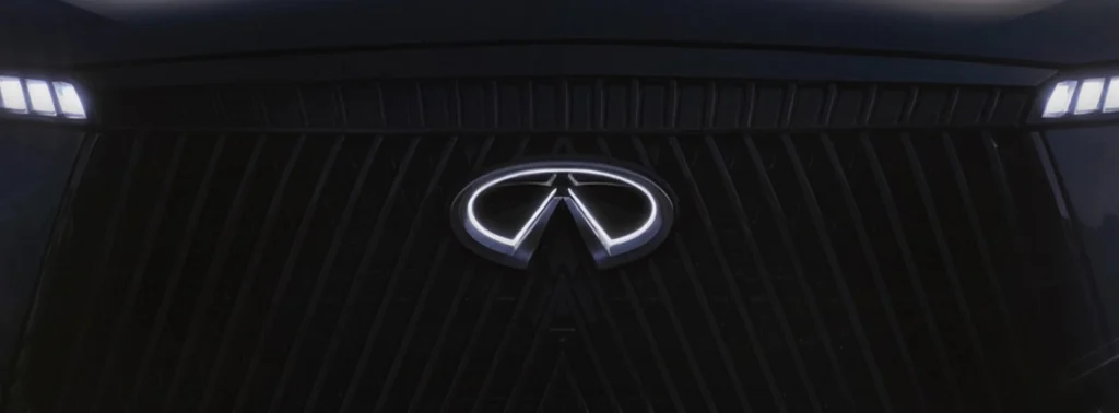 Infiniti logo on vehicle