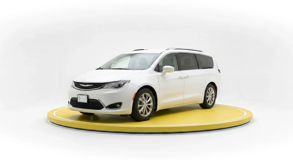 Chrysler-Pacifica
